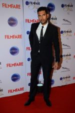Yuvraj Singh at Ciroc Filmfare Galmour and Style Awards in Mumbai on 26th Feb 2015
